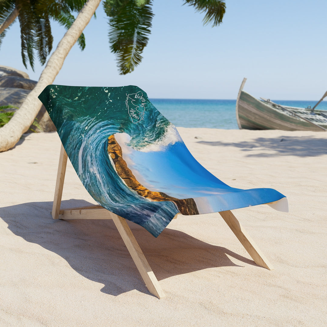 Born in Aruba ~ Shark bay wave towel • Original island photography